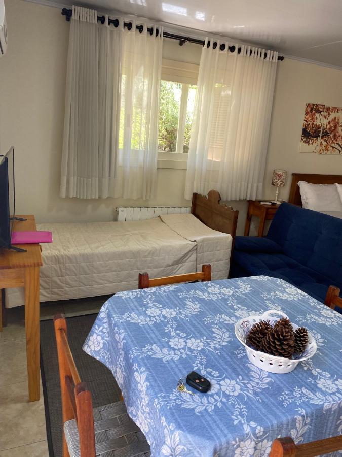 Pousada Ipe Amarelo E Quinta Dos Medeiros Bed & Breakfast Gramado Eksteriør bilde
