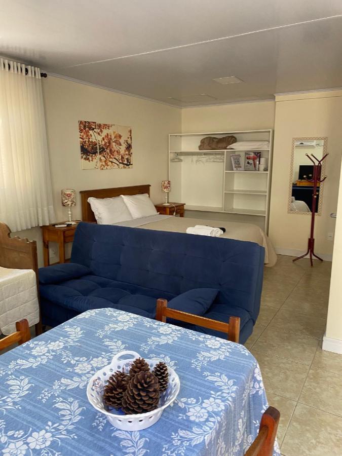 Pousada Ipe Amarelo E Quinta Dos Medeiros Bed & Breakfast Gramado Eksteriør bilde